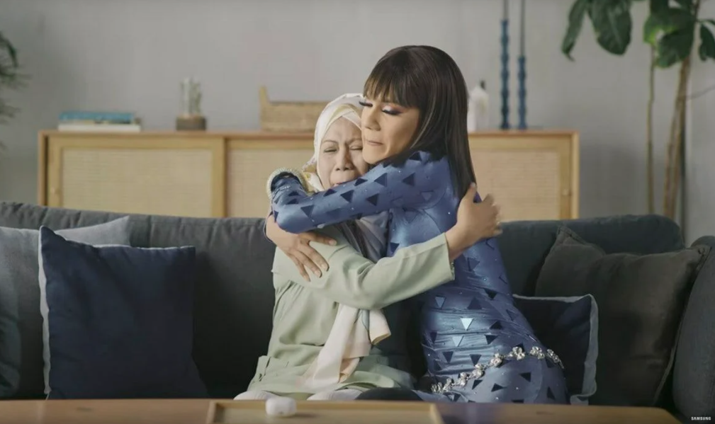 Image: Samsung/YouTube