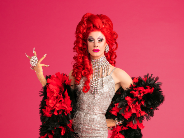 Divina de Campo claims Drag Race UK star is Trump, J.K. Rowling fan